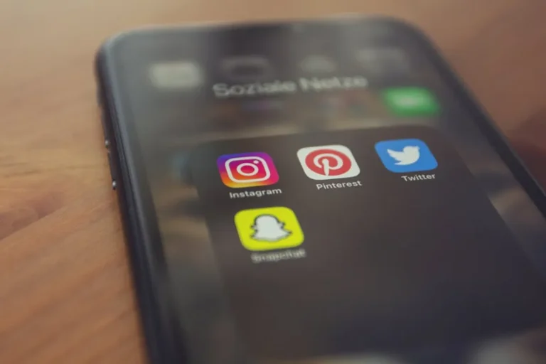 Snapchat Planets: Complete Guide, Features, Uses, and Alternatives