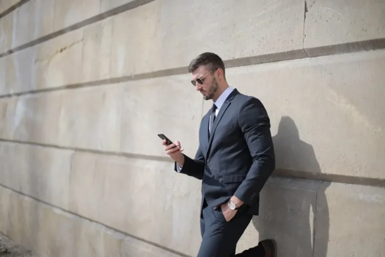 Thehusbandsbio Search Intent: What SEO Teams Can Learn From the Trend