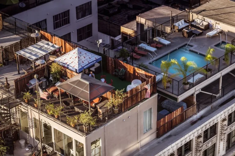 Therooftopguide Search Intent: What SEO Teams Can Learn From the Trend