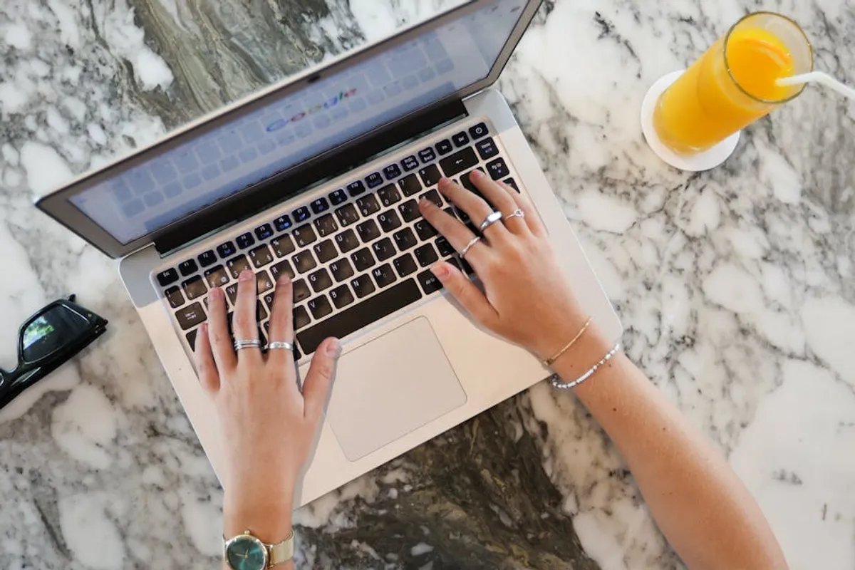 Vapeloom Search Intent: What SEO Teams Can Learn From the Trend